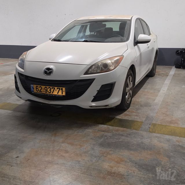 מודעת רכב מאזדה 3