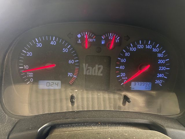 גולף Comfortline ידני בנזין האצ'בק 5 דל 2.0 (115 כ״ס)