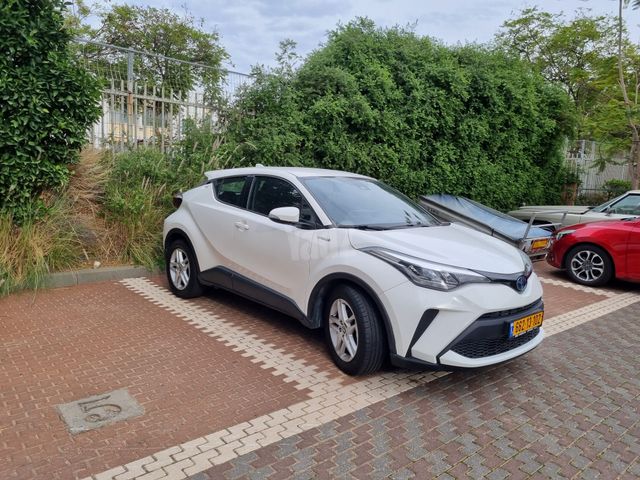 טויוטה C-HR