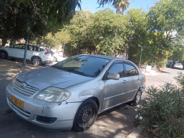 טויוטה קורולה