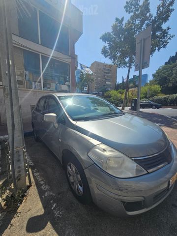ניסאן טידה