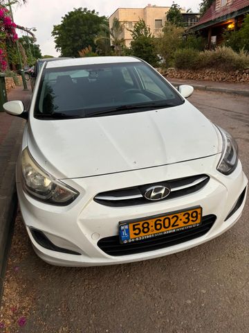 יונדאי אקסנט i25