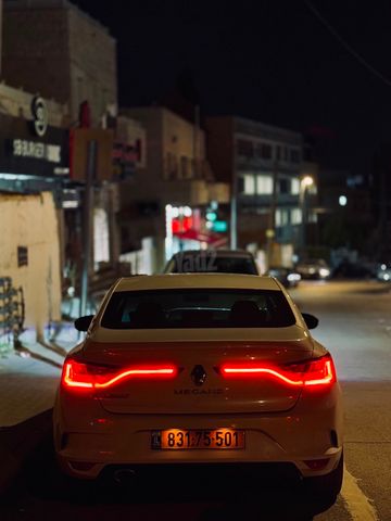 רנו מגאן