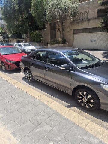 טויוטה קורולה