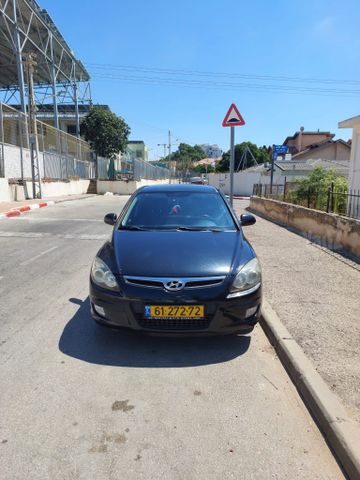 יונדאי i30