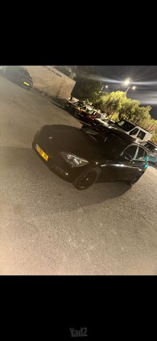 מודעת רכב ב מ וו סדרה 1