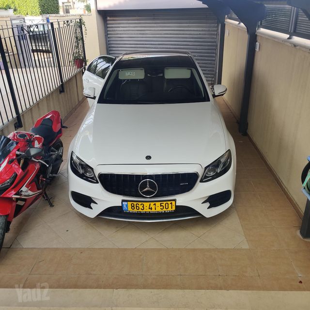 E-class AMG Line E300e פלאג-אין אוט׳ 2.0 (211 כ״ס) [2019-2020]