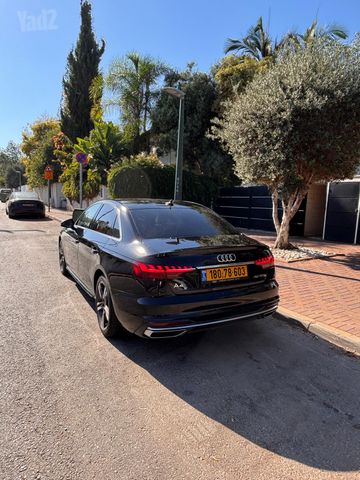 אאודי A4