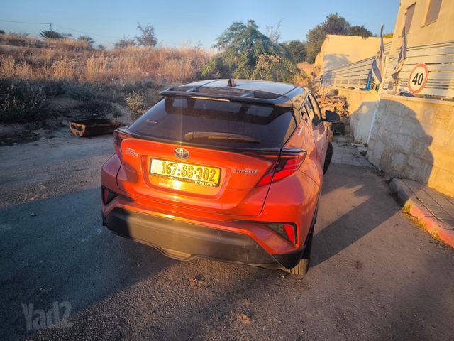 טויוטה C-HR