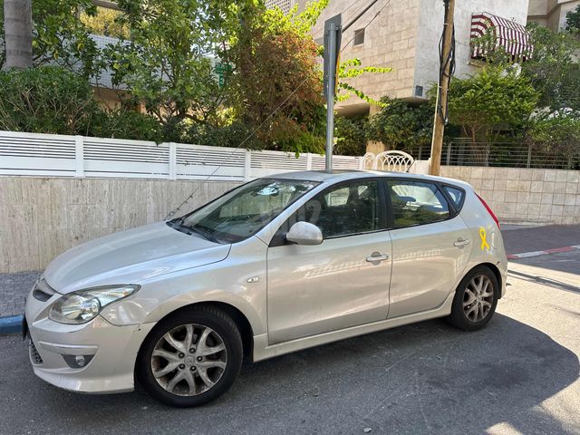 מודעת רכב יונדאי i30