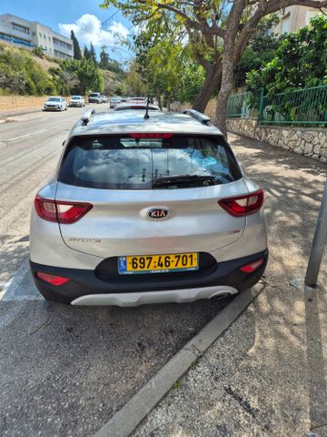 קיה סטוניק