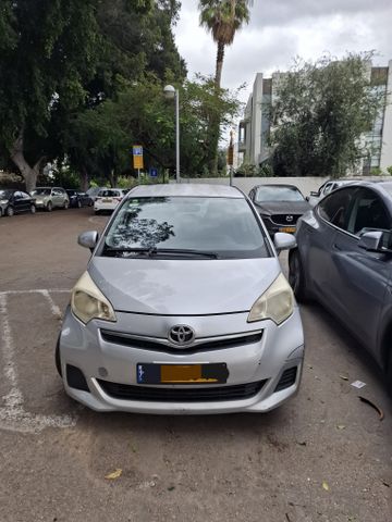 טויוטה ורסו-S