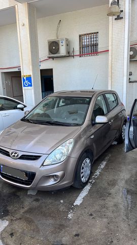 יונדאי i20