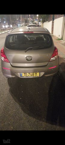 יונדאי i20
