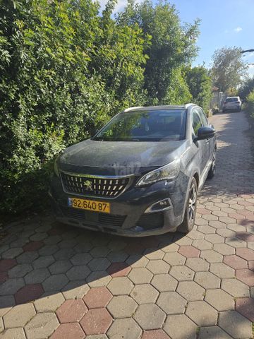 מודעת רכב פיג'ו 3008