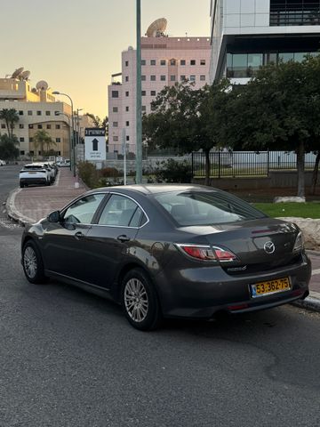 מאזדה 6