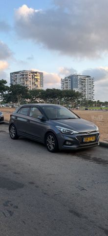 מודעת רכב יונדאי i20