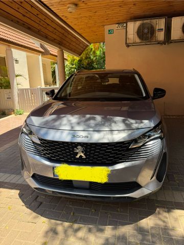פיג'ו 3008