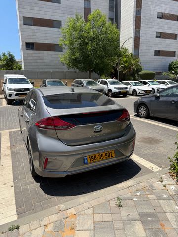 יונדאי איוניק