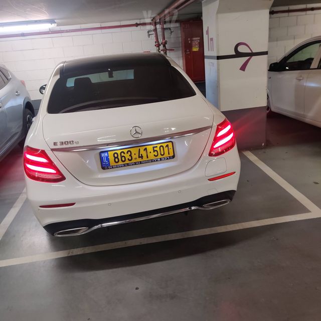 מרצדס-בנץ E-class