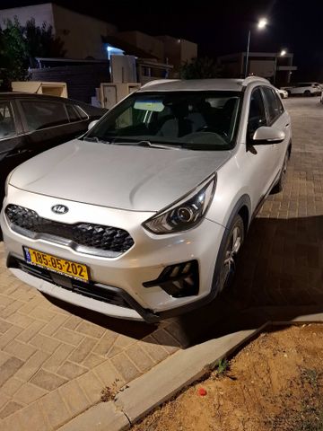 קיה נירו