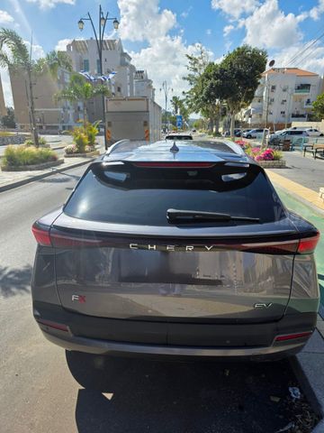 צ׳רי FX