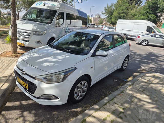 מודעת רכב יונדאי i20