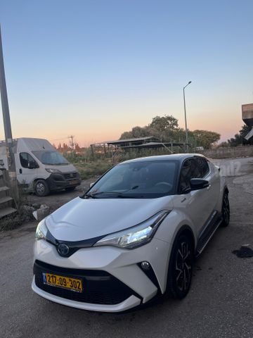 טויוטה C-HR