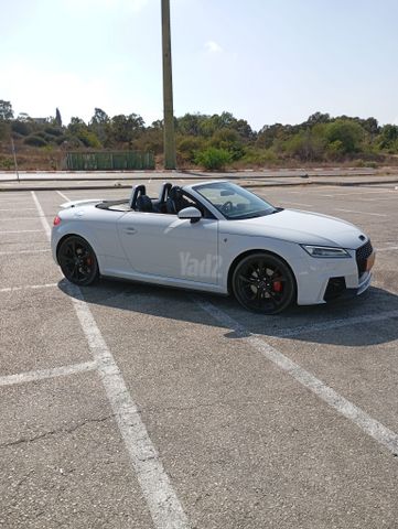 אאודי TT