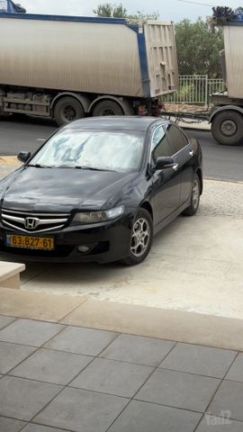 מודעת רכב הונדה אקורד