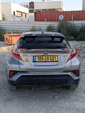 טויוטה C-HR