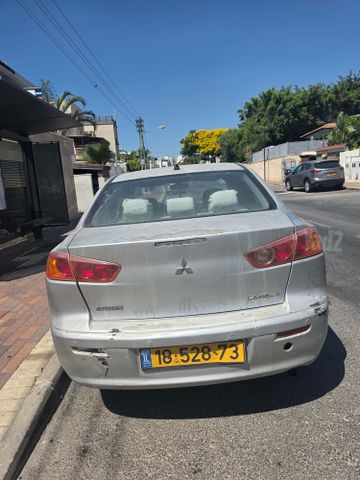 מיצובישי לנסר