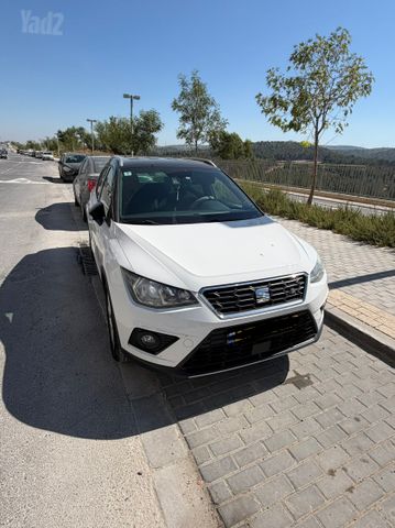 סיאט ארונה