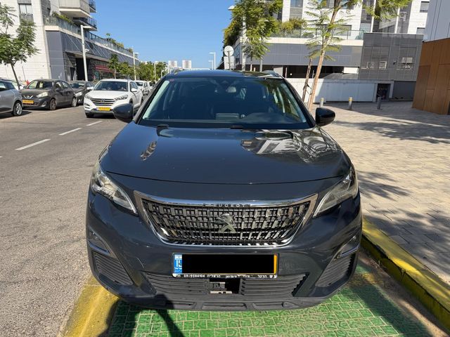 פיג'ו 3008