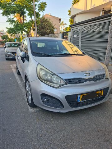 מודעת רכב קיה ריו