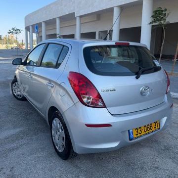 יונדאי i20