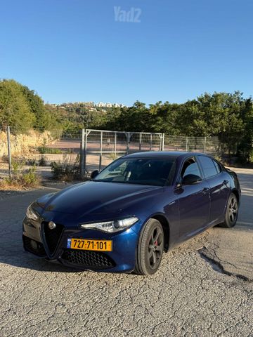 ג'וליה Q4 Veloce אוט׳ 2.0 (280 כ״ס)