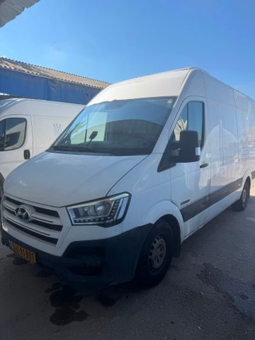 יונדאי H350