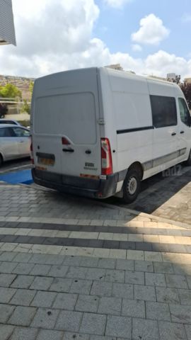 רנו מאסטר