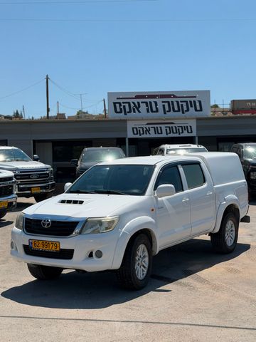 טויוטה היילקס