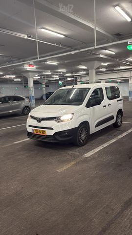 טויוטה פרואייס סיטי