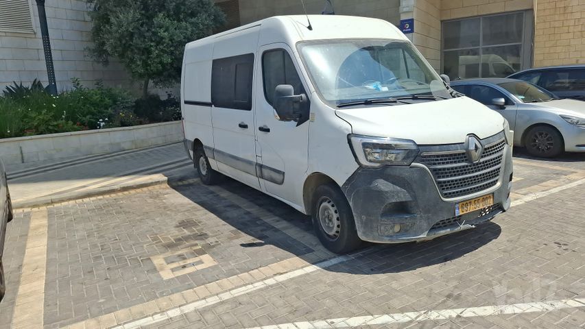 רנו מאסטר