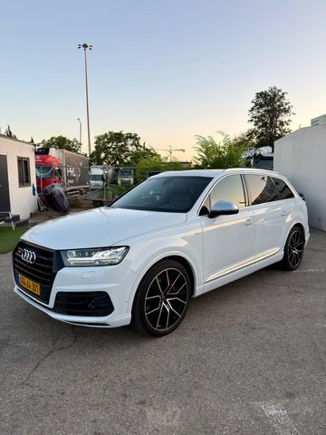 מודעת רכב אאודי SQ7 2