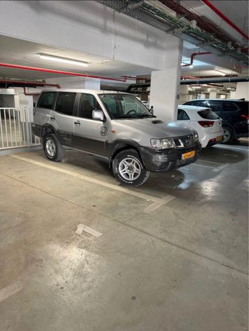 מודעת רכב ניסאן טראנו