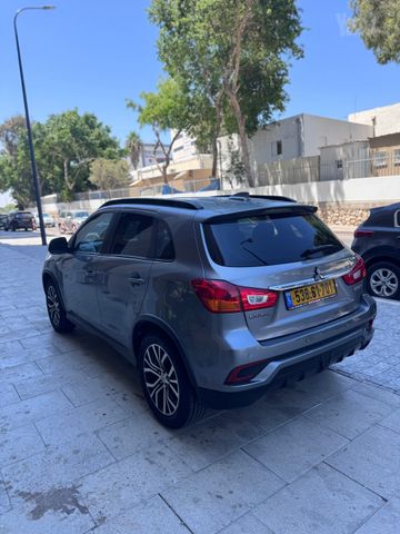 מיצובישי ASX