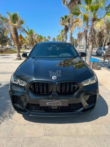 ב מ וו X6 M