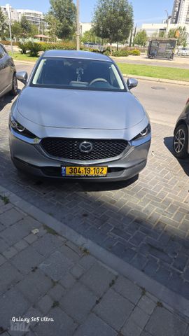 מאזדה CX-30