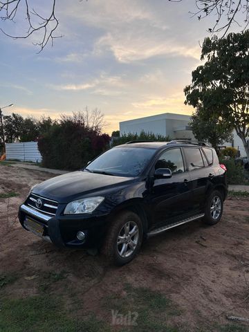 מודעת רכב טויוטה RAV4