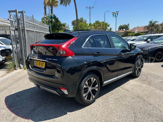 מיצובישי אקליפס קרוס