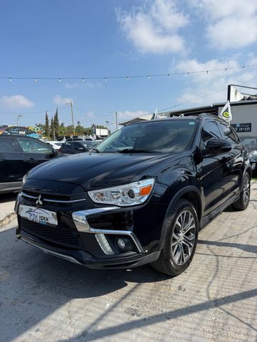 מודעת רכב מיצובישי ASX